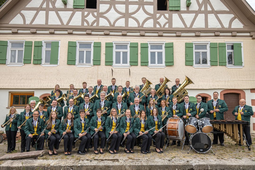 Musikverein Betzweiler-Gruppenbild 2019 web Musikverein Betzweiler-Gruppenbild 2019 web